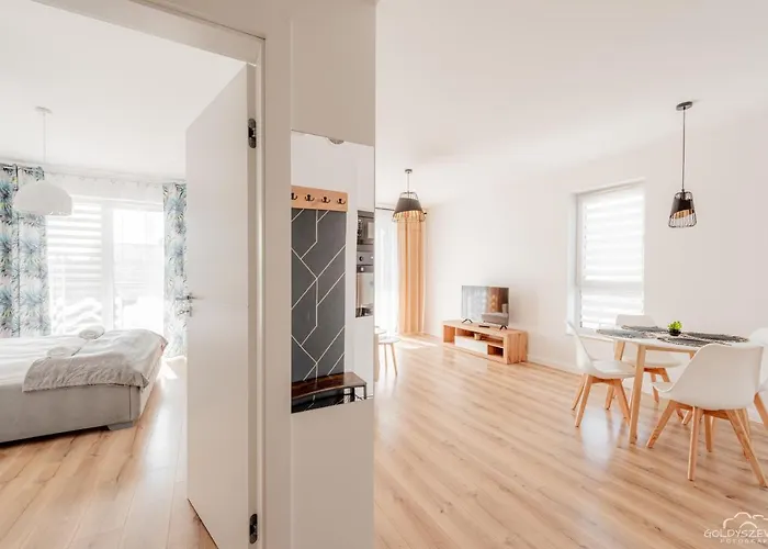 Apartment Horyzont - Navigator- Mozliwosc Wykupienia Sniadan!!!