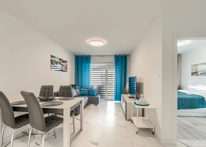 Apartment Horyzont - Navigator- Mozliwosc Wykupienia Sniadan!!! Kolobrzeg