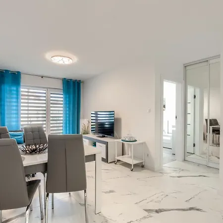 Horyzont - Navigator- Mozliwosc Wykupienia Sniadan!!! Kołobrzeg