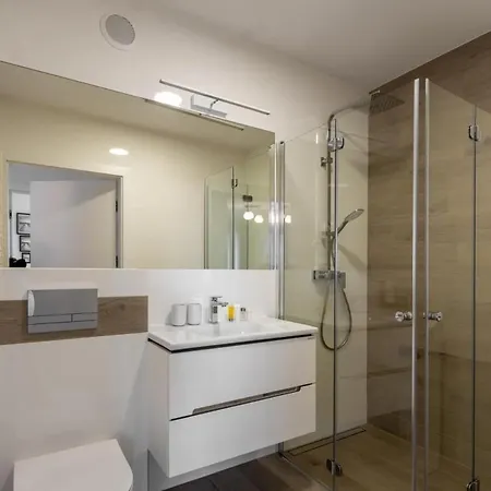 아파트 Horyzont - Navigator- Mozliwosc Wykupienia Sniadan!!! 코워브제크