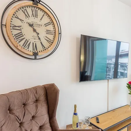 Horyzont - Navigator- Mozliwosc Wykupienia Sniadan!!! Appartement