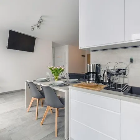 Horyzont - Navigator- Mozliwosc Wykupienia Sniadan!!! Appartement